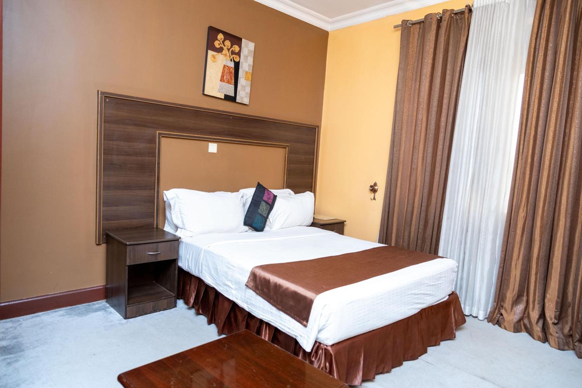 The Country Inn By Smart Haven Κιγκάλι Εξωτερικό φωτογραφία