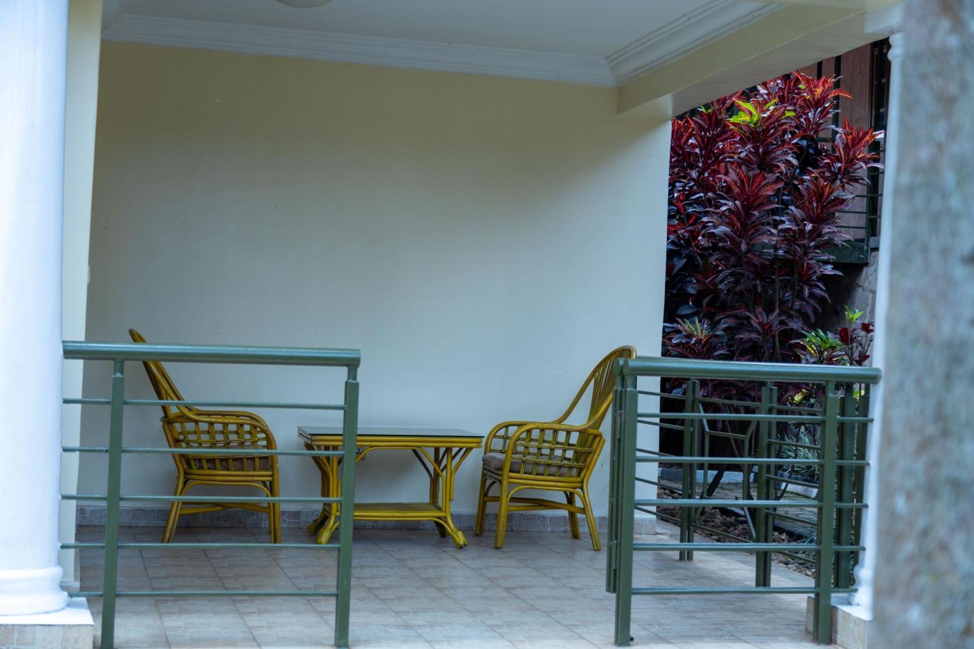 The Country Inn By Smart Haven Κιγκάλι Εξωτερικό φωτογραφία
